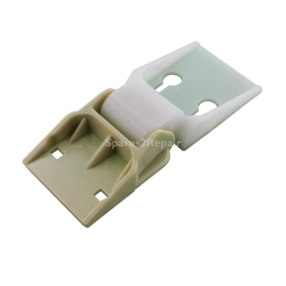 Universal Norfrost, Frigidaire, Beko, Whirlpool, Nova Scotia, Electra, Euro Cold, Iceline, Thorn, Tricity Bendix, Sovereign, Fridgemaster, Iceland, IceTech Chest Freezer Hinge (Pack of 1)